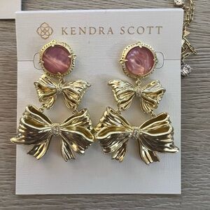 Nwt Kendra Scott x LSF bow earrings